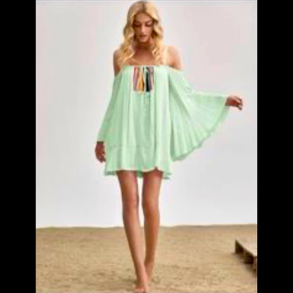 Like green belled sleeve boho mini